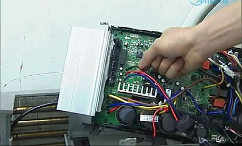 红花岗美的空调电话是多少